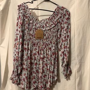 Floral loose top, off the shoulder